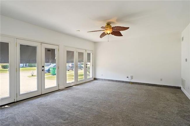 Den Area | Image 4