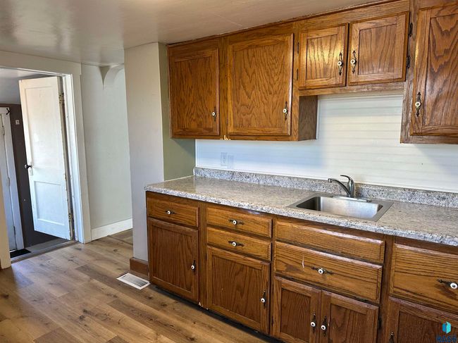 200 E 2 Nd St, House other with 3 bedrooms, 1 bathrooms and null parking in Freeman SD | Image 8
