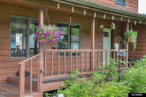 3488 Meander Way, Juneau, AK, 99801-9609 | Card Image