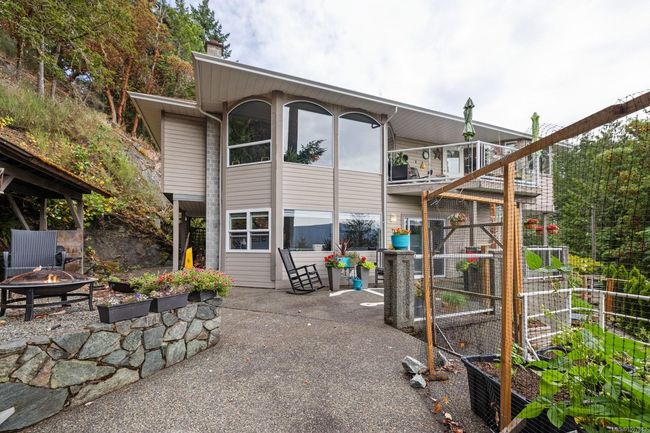567 Maple Mountain Rd, House other with 3 bedrooms, 3 bathrooms and 5 parking in Duncan BC | Image 44