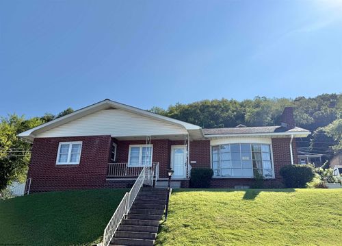 140 Dogwood St, Philippi, WV, 26416-1333 | Card Image
