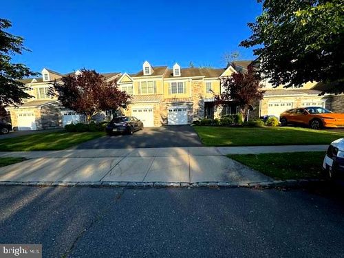 11 Tree Swallow Dr, Princeton, NJ, 08540-6137 | Card Image