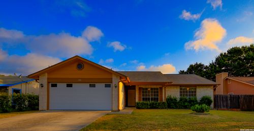 230 Cibolo Branch Dr, Boerne, TX, 78006-3207 | Card Image
