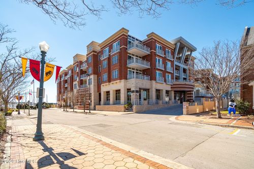 436-436 Sky Sail Blvd, New Bern, NC, 28560-4573 | Card Image