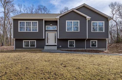 197 Carpenter Rd, Foster, RI, 02825-1209 | Card Image