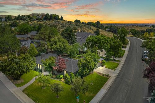 2333 E Table Rock Rd, Boise, ID, 83712-7544 | Card Image