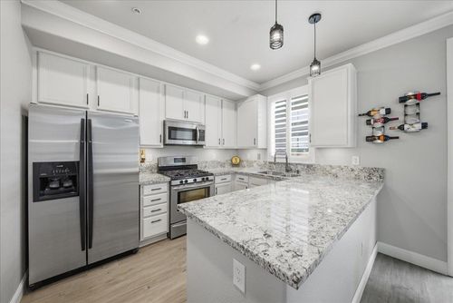 1211-6560 Hearthstone Cir, Rocklin, CA, 95677-4629 | Card Image