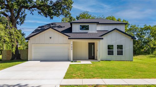 702 W Rochester St, Terrell, TX, 75160-3532 | Card Image