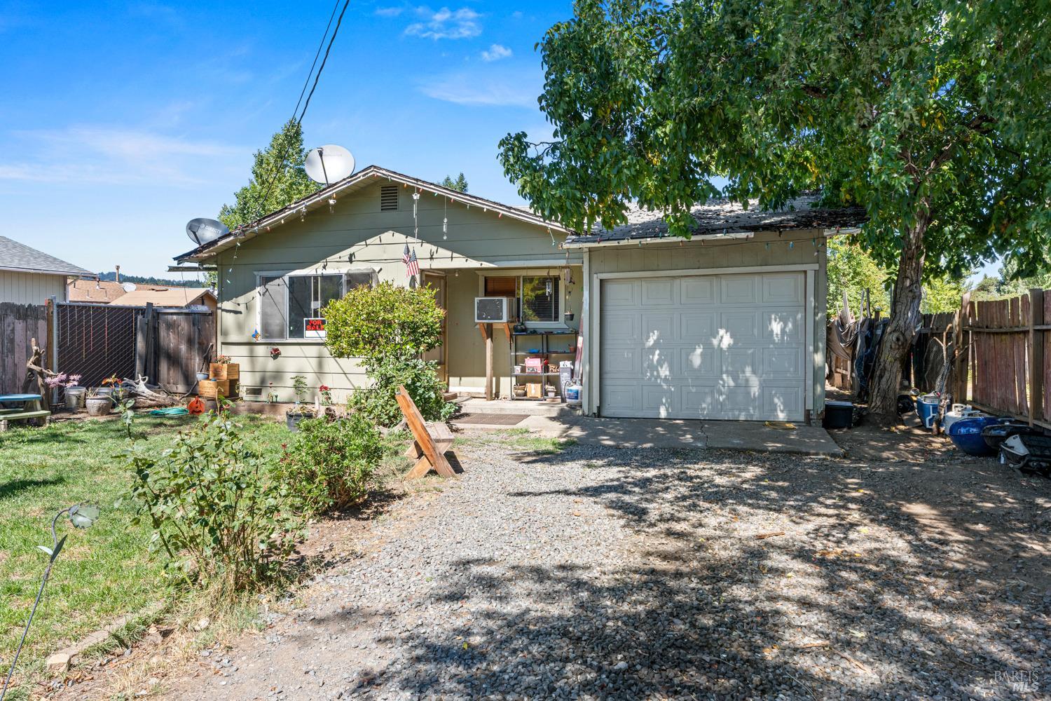Residential in Willits