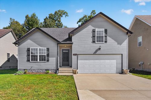 3627 Fox Tail Dr, Clarksville, TN, 37040-6247 | Card Image