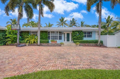4040 Gem Lake Dr, Glen Ridge, FL, 33406-3253 | Card Image