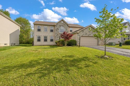 8168 Slate Ridge Blvd, Reynoldsburg, OH, 43068-4911 | Card Image