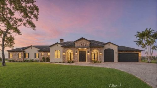 18346 Vista De Montanas, Murrieta, CA, 92562 | Card Image
