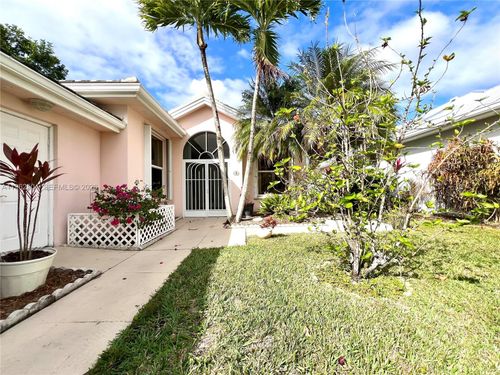 7625 Se Bay Cedar Cir, Hobe Sound, FL, 33455-7834 | Card Image
