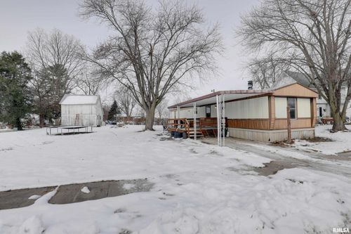 208 N Kentucky St, Camp Point, IL, 62320-1002 | Card Image