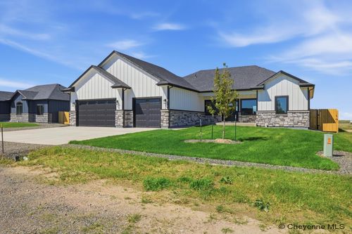 606 Horseshoe Rd, Burns, WY, 82053 | Card Image