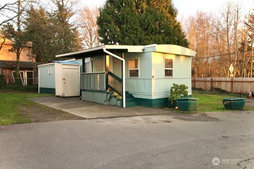 45-2424 S 260th Street, Kent, WA, 98032 | Card Image