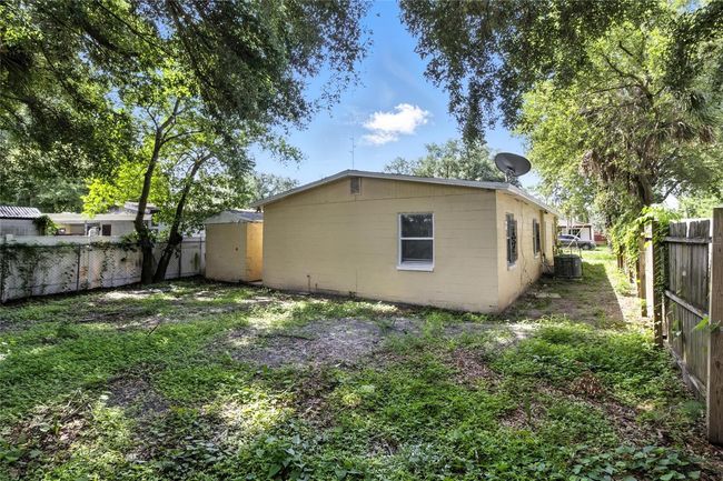 3014 E Emma St, House other with 3 bedrooms, 2 bathrooms and null parking in Tampa FL | Image 10