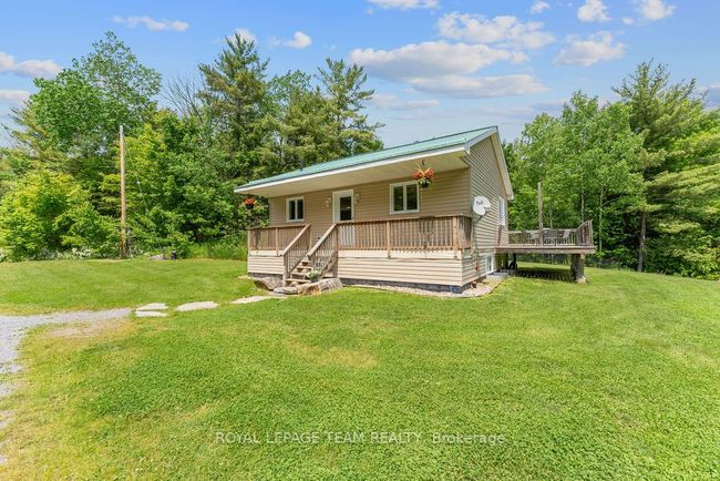 2442 White Lake Rd, House other with 3 bedrooms, 1 bathrooms and 10 parking in Arnprior ON | Image 5