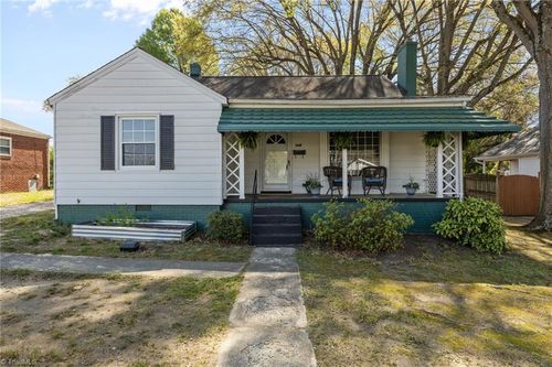 108 Markham St, Burlington, NC, 27215-2256 | Card Image