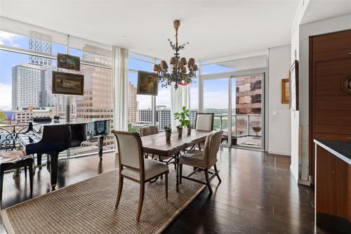 11f-200 Congress Avenue, Austin, TX, 78701 | Card Image