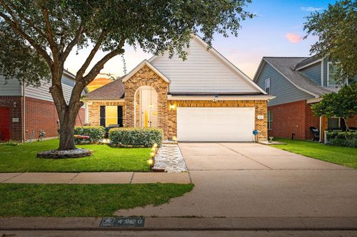 4926 Trailing Clover Ct, Houston, TX, 77084-1377 | Card Image