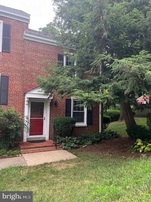 2921 S Columbus St, ARLINGTON, VA, 22206-1403 | Card Image