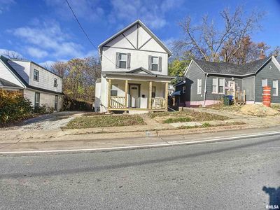 1128 N Marquette Street, House other with 5 bedrooms, 2 bathrooms and null parking in Davenport IA | Image 2