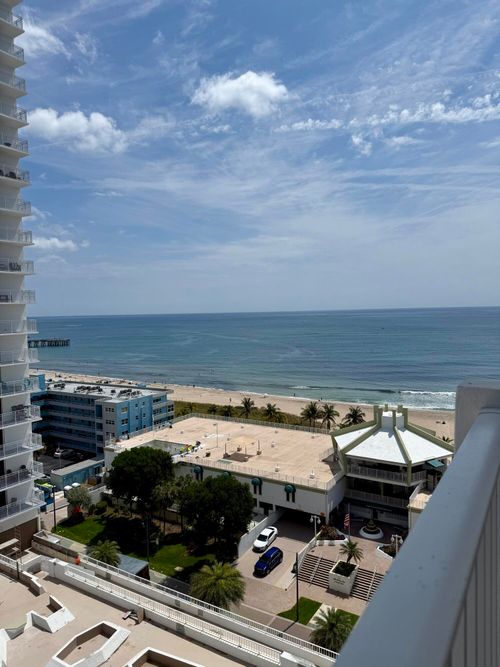 1405-111 Briny Ave, Pompano Beach, FL, 33062-5612 | Card Image