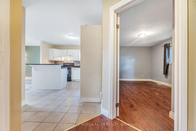 11 Mary St E, House other with 4 bedrooms, 3 bathrooms and 5 parking in Omemee ON | Image 30