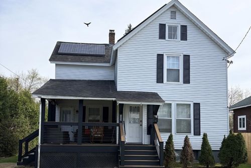 122 Oak St, Rutland, VT, 05701-2211 | Card Image