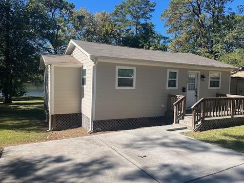 1572 E Pine Lake Cir, Montgomery, TX, 77316-2756 | Card Image