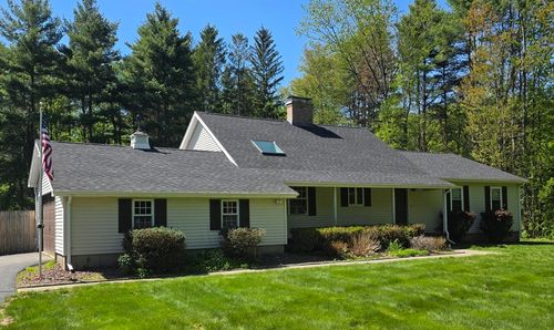 758 Country Club Rd, Greenfield, MA, 01301-9792 | Card Image