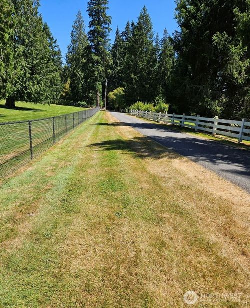 14310 168th Ave Ne, Woodinville, WA, 98072-9039 | Card Image