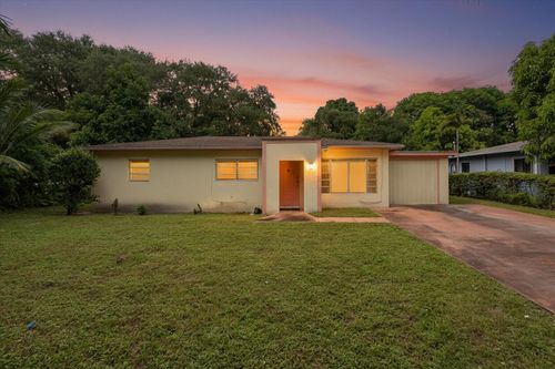 13370 Ne 5th Ave, North Miami, FL, 33161-4023 | Card Image
