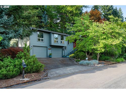 2714 Ne 110th St, Vancouver, WA, 98686-4223 | Card Image