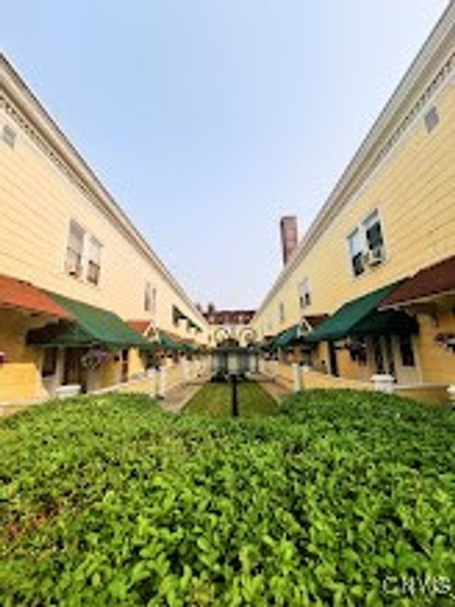 7 Genesee Ct, Condo with 2 bedrooms, 2 bathrooms and null parking in Utica NY | Image 8