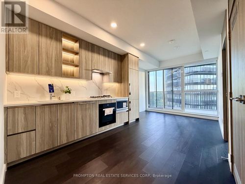 1703-68 Esther Shiner Blvd, Toronto, ON, M2K0J6 | Card Image