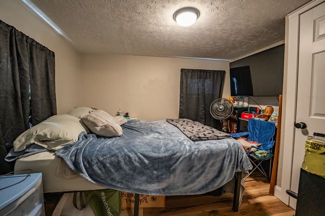 351 Barnes Ave, Home with 3 bedrooms, 2 bathrooms and null parking in Circleville OH | Image 21