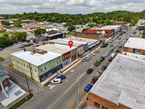 213 Main Ave S, Fayetteville, TN, 37334-3059 | Card Image