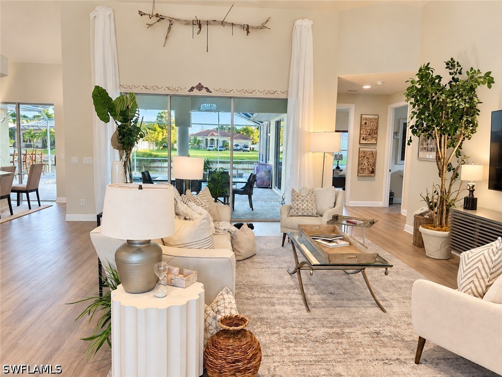 Residential Lease in Cape Coral 4