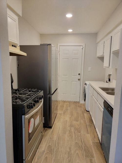 7886 Locksley Rd, Houston, TX, 77078-2111 | Card Image