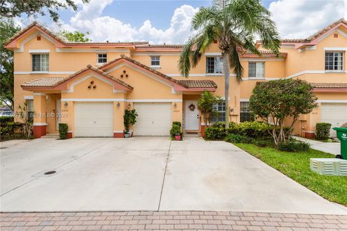 2420 Sw 87th Way, Miramar, FL, 33025-2022 | Card Image