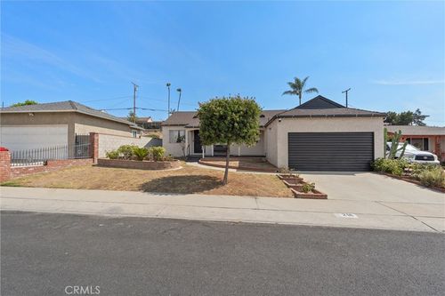 216 E Markland Dr, Monterey Park, CA, 91755-7207 | Card Image