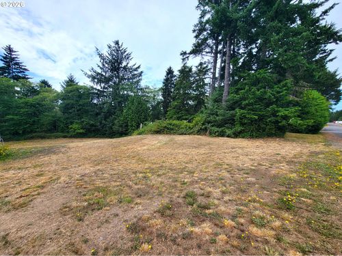 24313 Gile Pl, OceanPark, WA, 98640 | Card Image