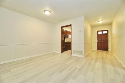 1810 foyer and dining area | Image 2