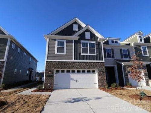 5034 Falstone Dr, Charlotte, NC, 28269-0298 | Card Image
