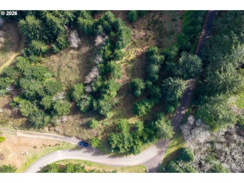 93549 Patterson Ln, Coos Bay, OR, 97420-7204 | Card Image