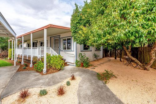 166 Seven Flags Cir, Sonoma, CA, 95476-8120 | Card Image