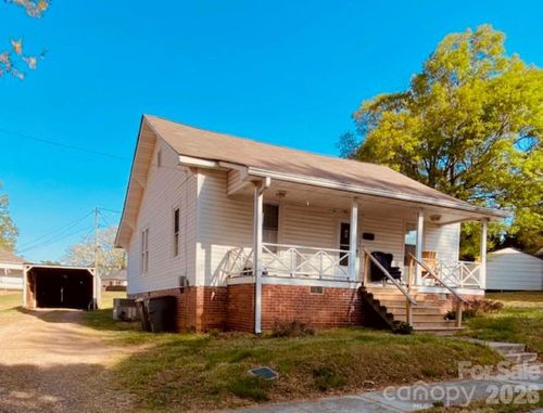 334 Chestnut Avenue, Kannapolis, NC, 28081 | Card Image